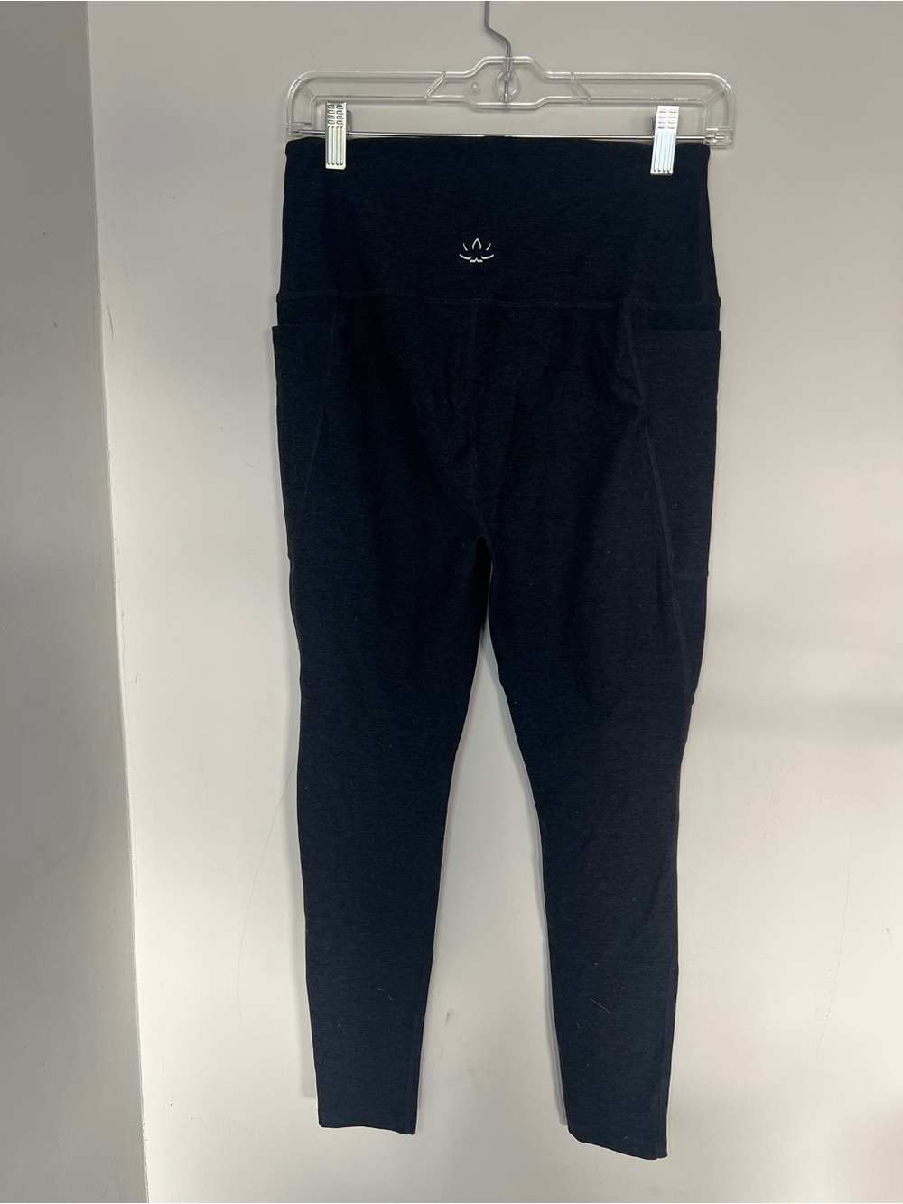 Beyond Yoga Dark Grey High-Waist Pocket Leggings